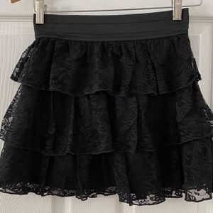 Joe Benbasset Tiered Mini Skirt